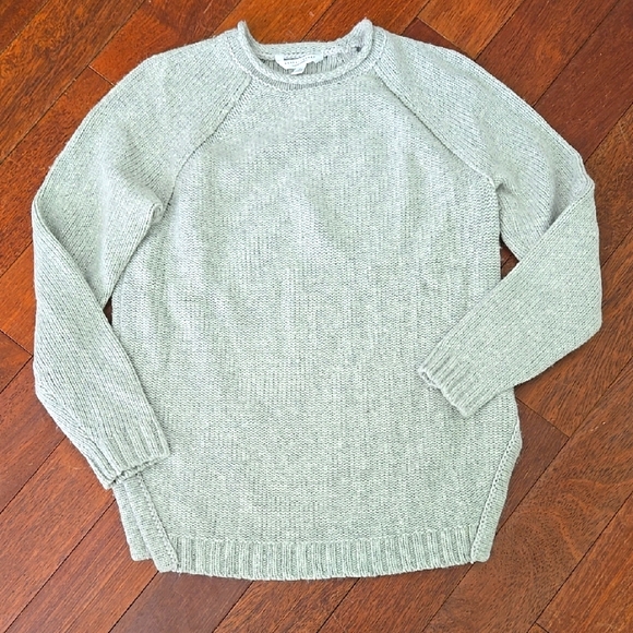 Banana Republic SundaySunday Soft Wool Blend Sweater - Picture 1 of 7
